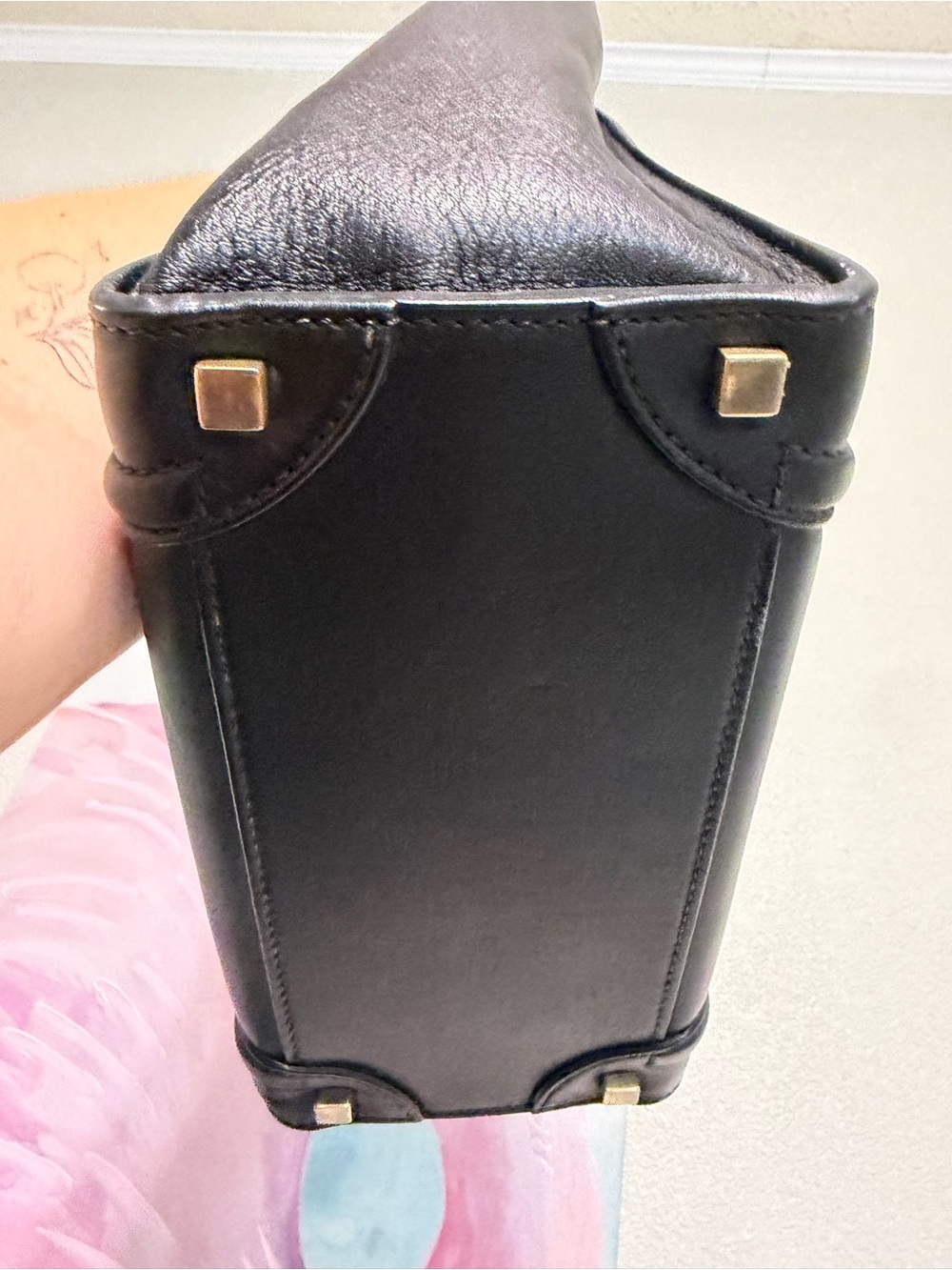 Black Mini Luggage Tote Celine - Sleek Leather Handbag - Picture 4 of 10